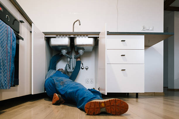 Professional Leak Detection technician working in Harpersville, AL